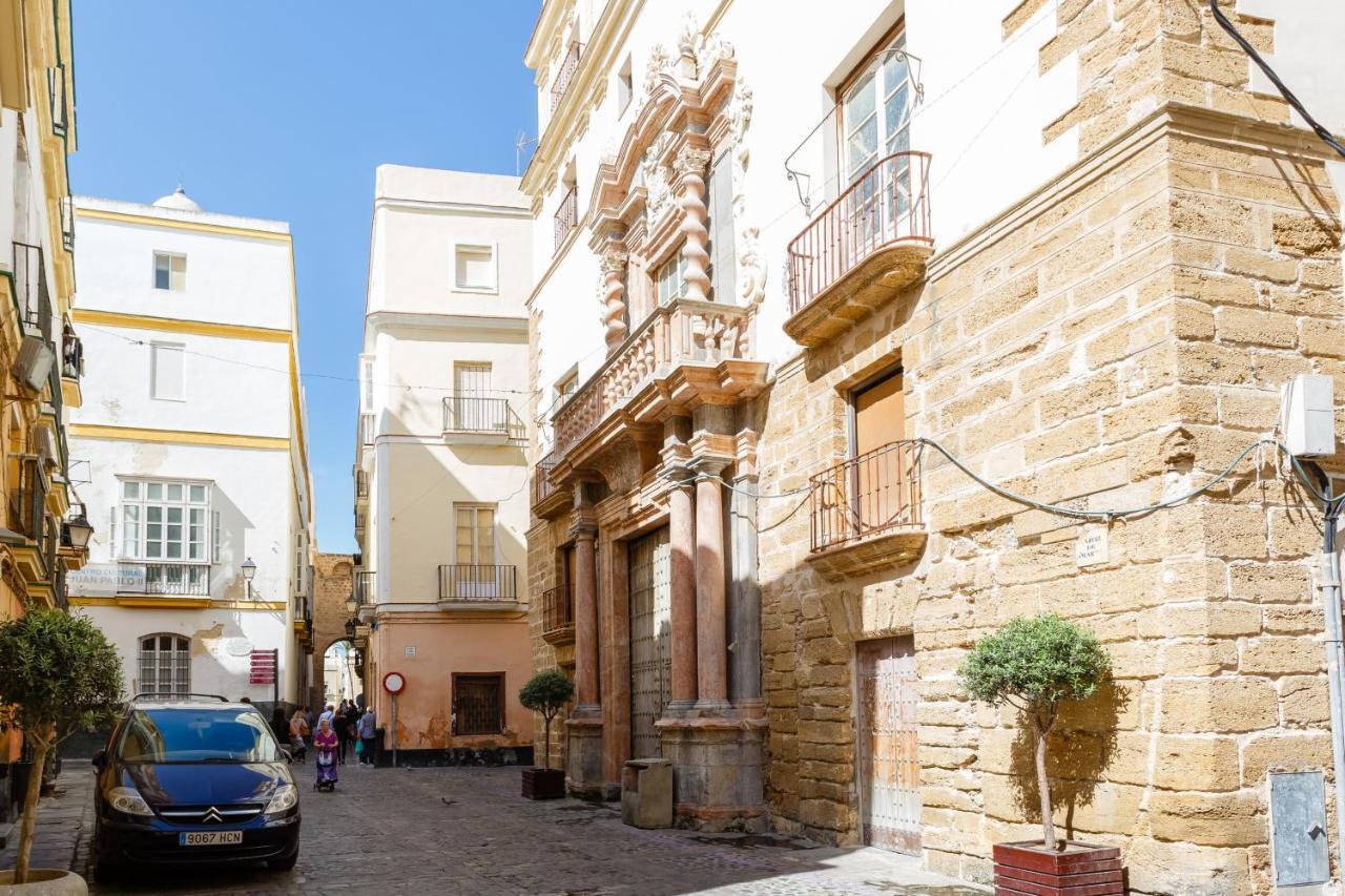 Apartment Catedral View By Cadiz4rentals